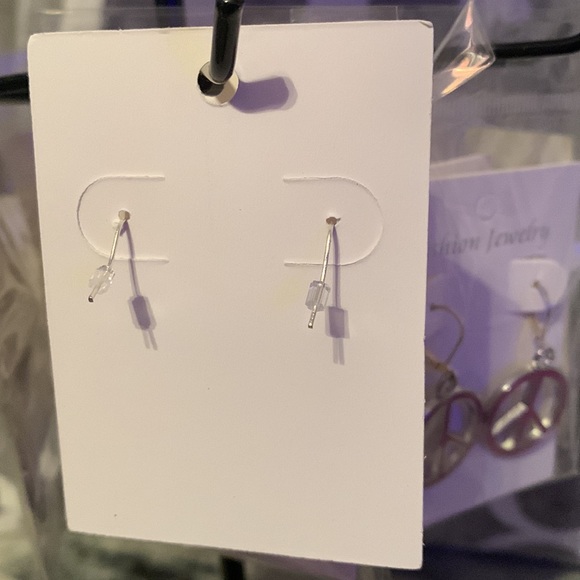 🛍️Heart Earrings❤️3for$13🛍️ - Picture 3 of 3